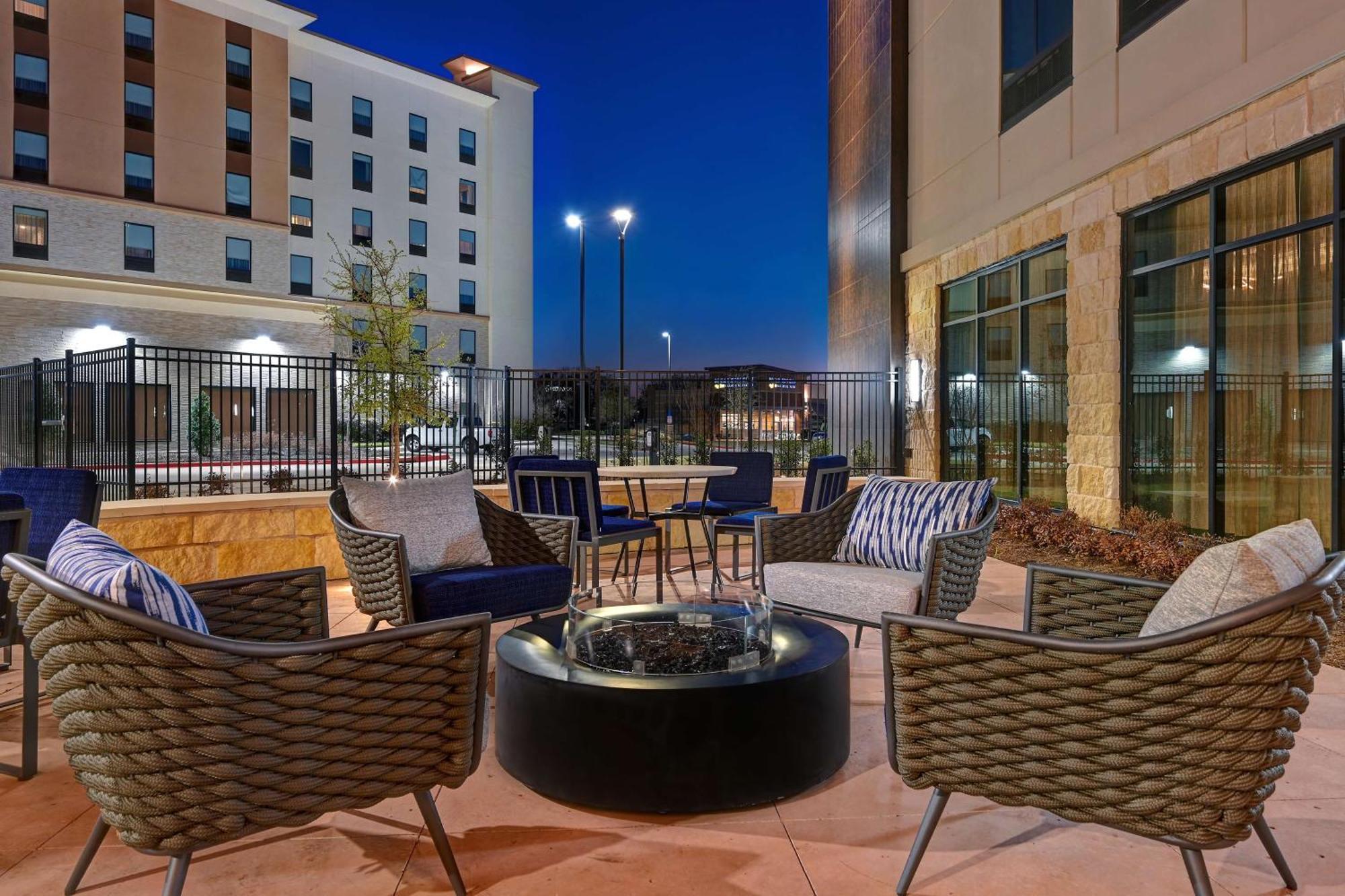 Homewood Suites By Hilton Dallas The Colony Eksteriør bilde